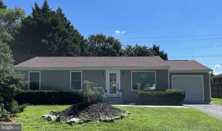18045 Windward Dr Lewes, DE 19958