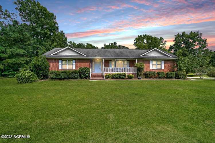 137 Baybreeze Dr Shiloh, NC 27974