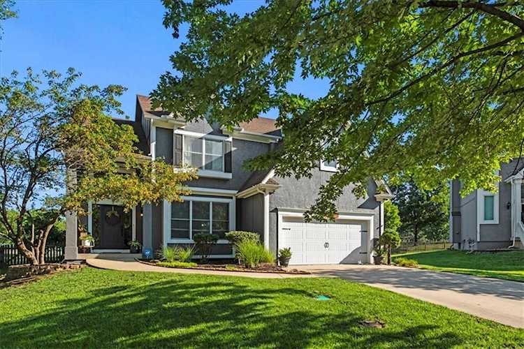 12718 Flint Ln Overland Park, KS 66213 | MLS 2447187 Photo 1