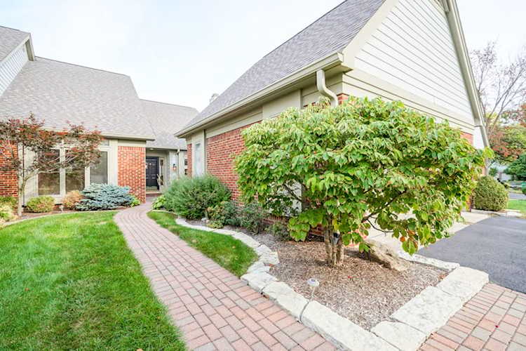 9278 Spring Forest Dr Indianapolis, IN 46260