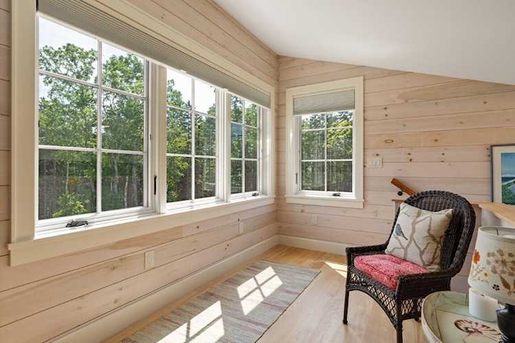 39 & 42 North Shore Rd Boothbay, ME 04537