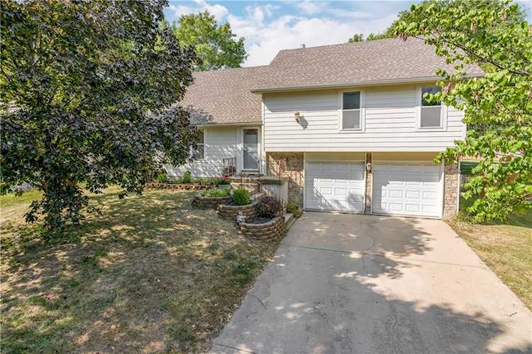 15110 W 82nd Terrace Lenexa, KS 66219 | MLS 2455944 Photo 1