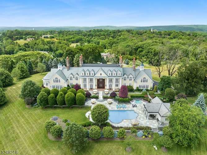 7 Charolais Farm Rd Mendham Boro, NJ 07945