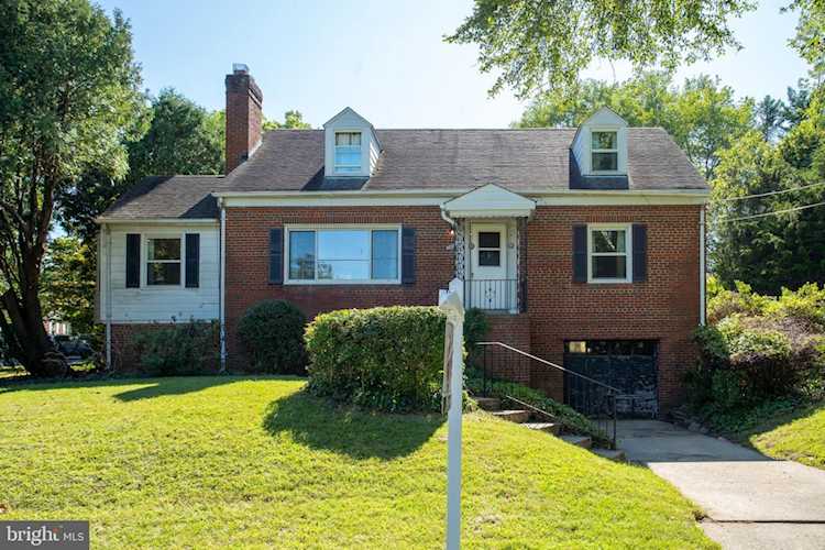 5600 Pollard Rd Bethesda, MD 20816