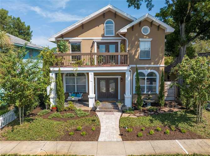 2327 4th Ave N St. Petersburg, FL 33713