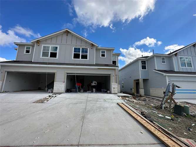 7200B Grenadine Bloom BND Del Valle, TX 78617