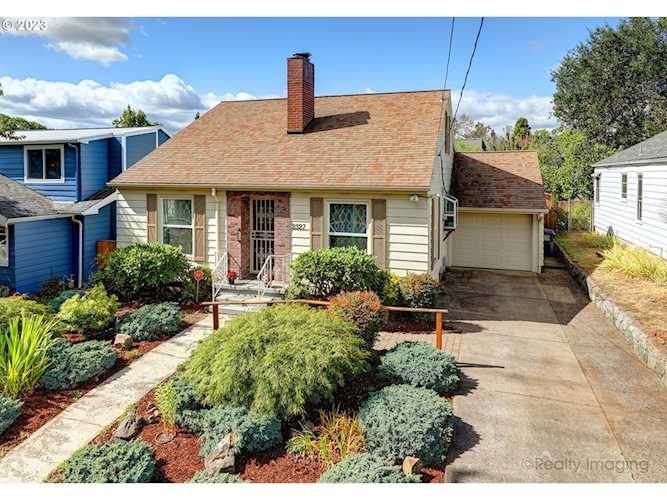 2327 SE 60th AVE Portland, OR 97215 | MLS 23240827 Photo 1