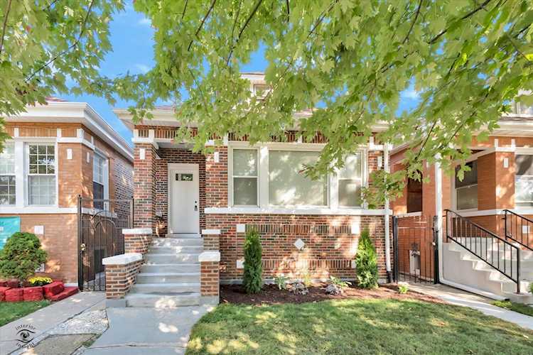 5745 S Trumbull Ave Chicago, IL 60629 | MLS 11891930 Photo 1
