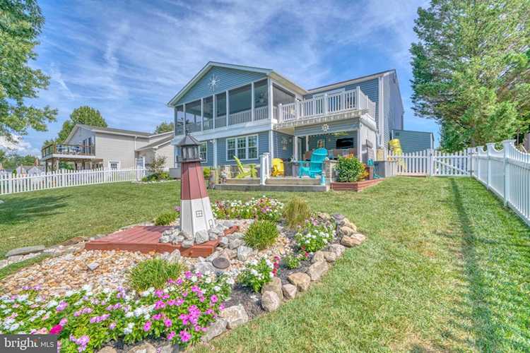 106 Beacon Point Ct Joppa, MD 21085