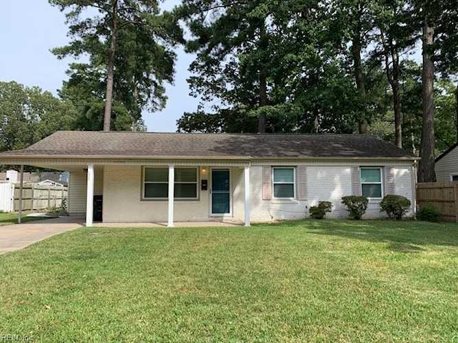 4928 Klamath Rd Virginia Beach, VA 23462
