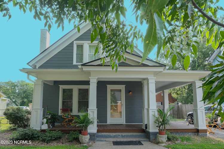 111 S Oakum St Edenton, NC 27932