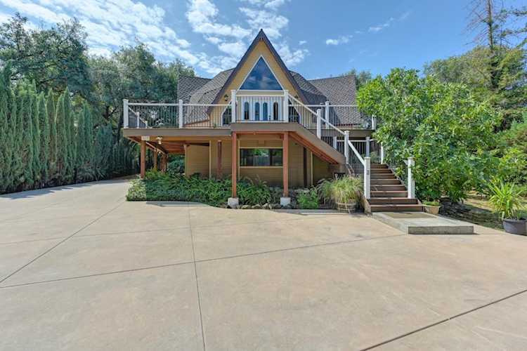 4053 Crabtree Court Carmichael, CA 95608