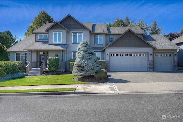 2716 13th Street Pl SW Puyallup, WA 98373