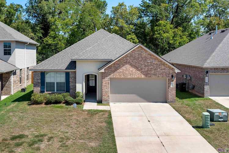 21230 W Grove Dr Zachary, LA 70791