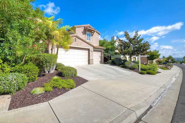 1262 Bellingham Dr Oceanside, CA 92057