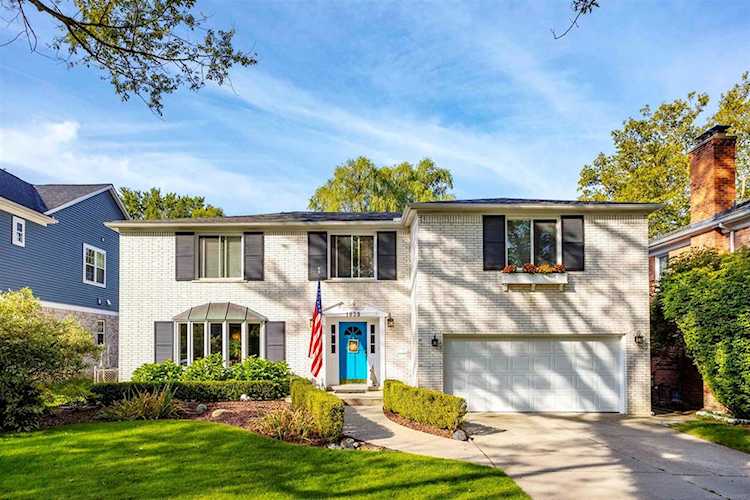 1039 Audubon Grosse Pointe Park, MI 48230 | MLS 58050122528 Photo 1