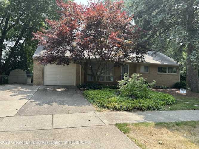1858 Linden St East Lansing, MI 48823