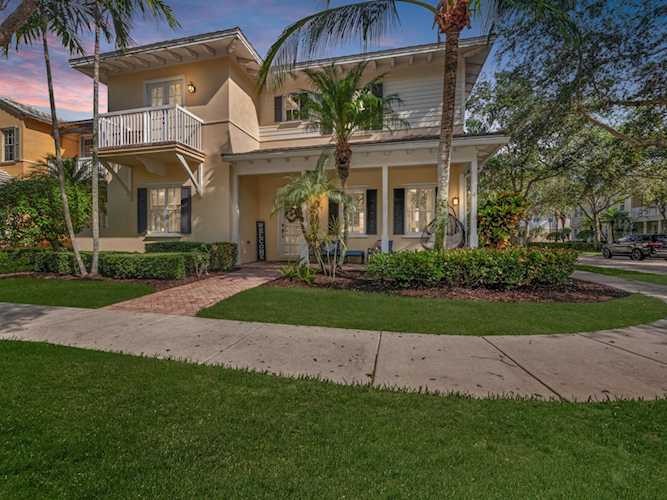 137 Inkberry Drive Jupiter, FL 33458