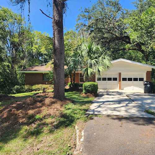 2118 Faulk Dr Tallahassee, FL 32303 in Harbinwood Estates Unrec Photo 1