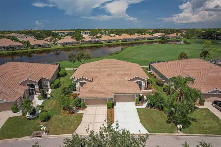 9490 Forest Hills CIRCLE Sarasota, FL 34238
