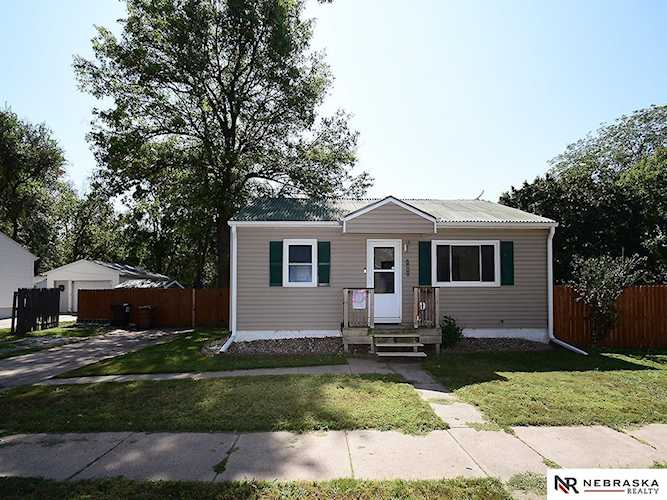 4401 Adams St Lincoln, NE 68504