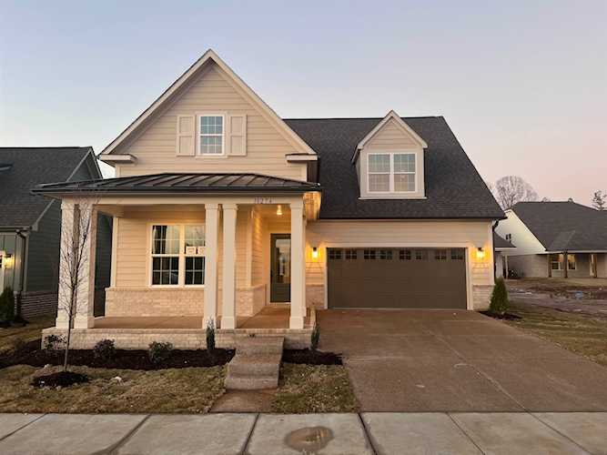 10274 Gianna Dr Collierville, TN 38017
