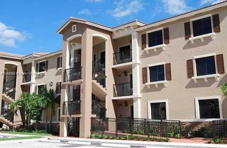 22701 SW 88th Pl #202-9 Cutler Bay, FL 33190 | MLS A11455369 Photo 1