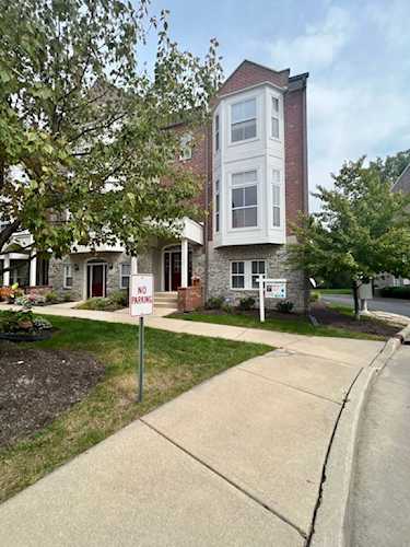 960 Brownstone Trace Carmel, IN 46032 | MLS 21944433 Photo 1