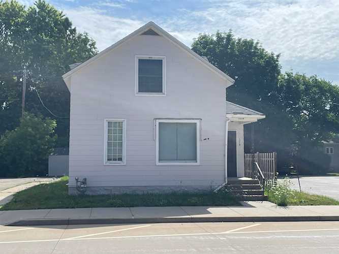 1218 Oregon St Oshkosh, WI 54926-461 multi-family listing, MLS#50278882 - Dallaire Realty Photo 1