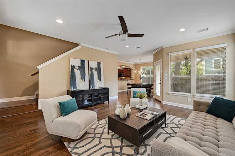 6708 Menchaca RD #26 Austin, TX 78745