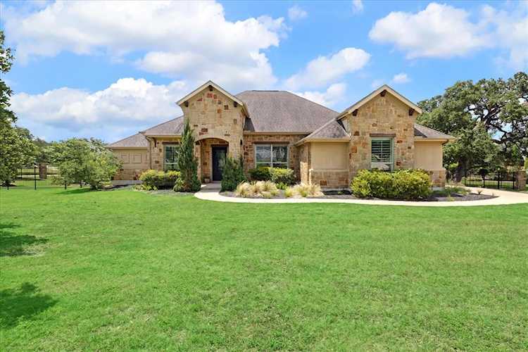 127 Pine Post CV Driftwood, TX 78619