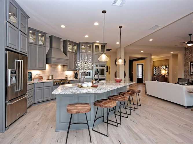 18333 Hidden Ridge PL Lago Vista, TX 78645