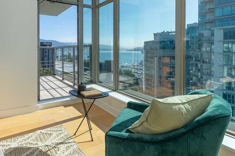 1710 Bayshore Drive #1603 Vancouver, BC V6G 3G4