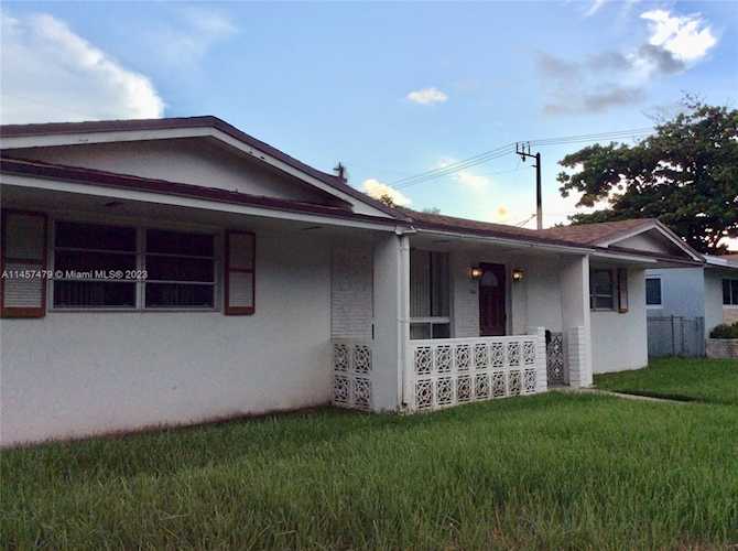 1326 Arthur St Hollywood, FL 33019