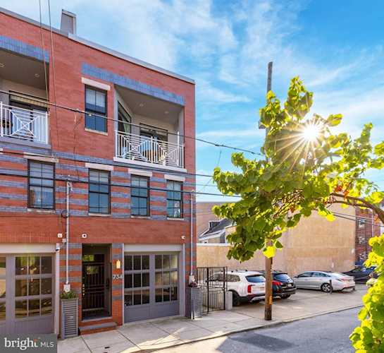 734 Kater St Philadelphia, PA 19147