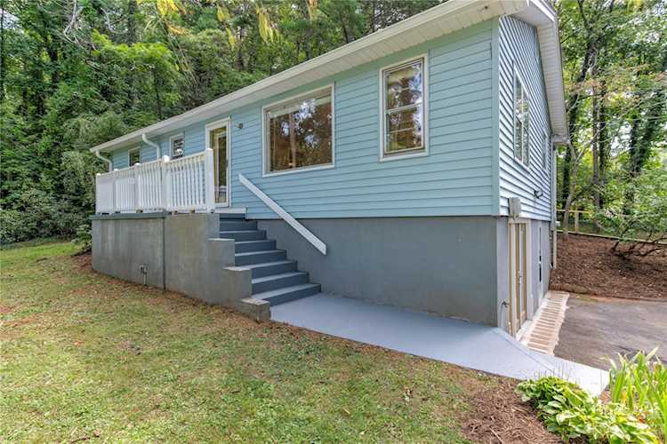 287 Beaverdam Rd Asheville, NC 28804