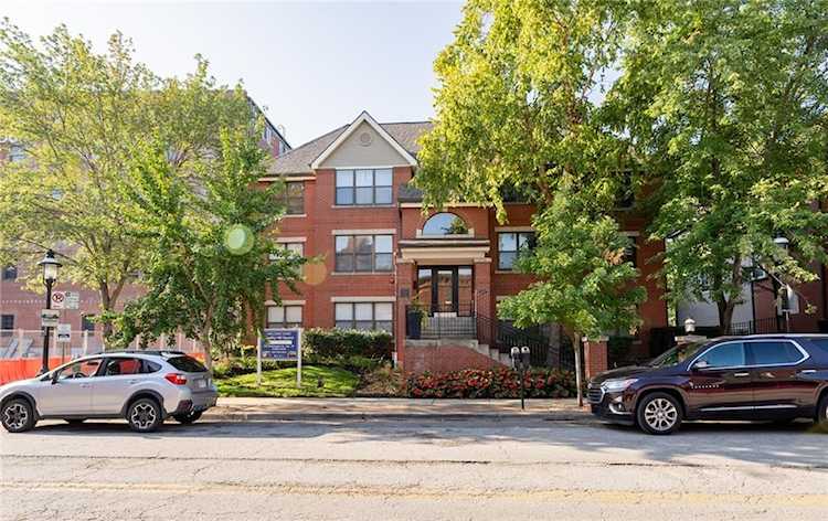 425 W 9th St #204 Kansas City, MO 64105 | MLS 2455964 Photo 1