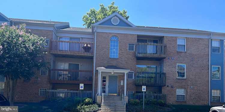 14 Cloverwood Ct #202 Essex, MD 21221