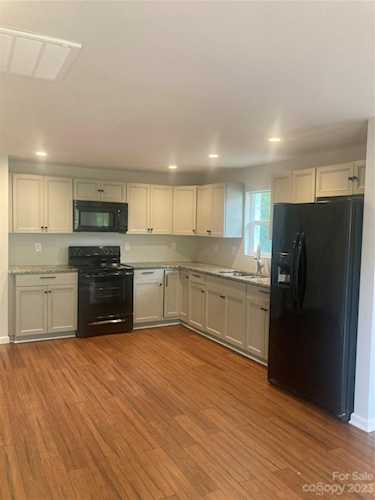 409 S Pinchback Ave Bessemer City, NC 28016 | MLS 4062813 Photo 1