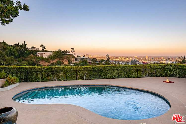 9279 Sierra Mar Dr Los Angeles, CA 90069