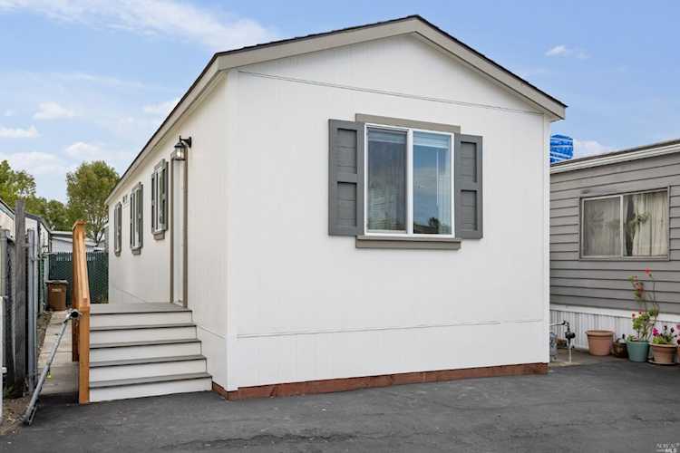 2130 Redwood Highway #F13 Greenbrae, CA 94904 | MLS 323035898 Photo 1