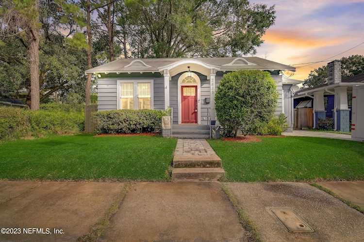 2835 College ST Jacksonville, FL 32205