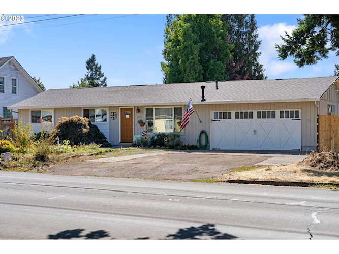 193 Telford RD Oregon City, OR 97045