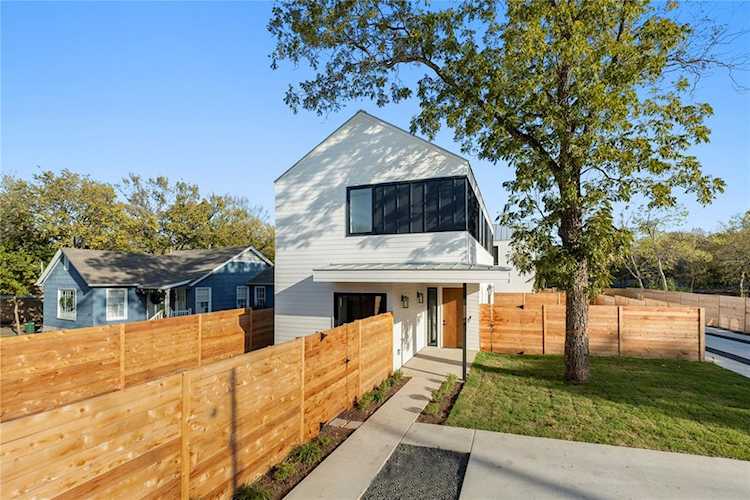 2101 Thrasher LN #1 Austin, TX 78741