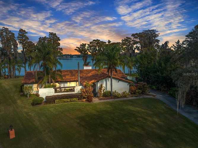 9509 Aqua Ln Odessa, FL 33556