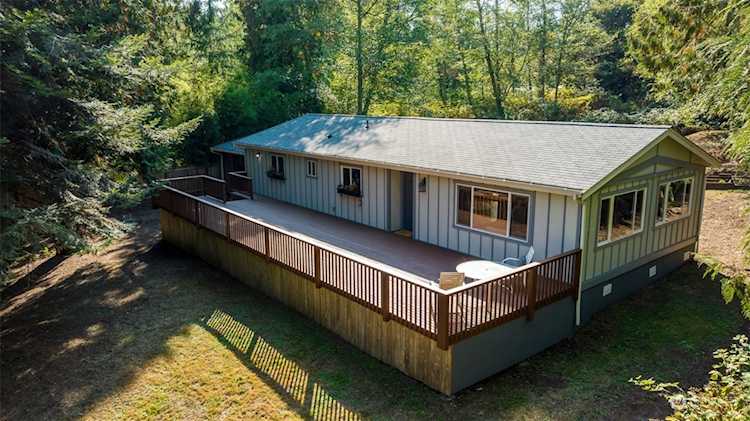 21175 President Point Rd NE Kingston, WA 98346 | MLS® 2164817 Photo 1