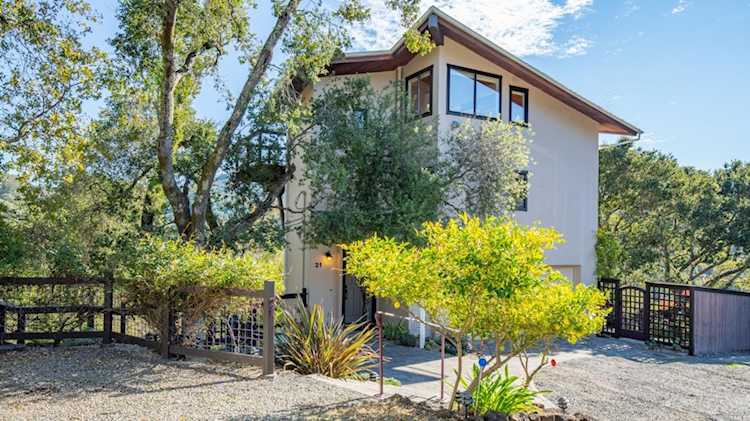 21 Walsh Lane Fairfax, CA 94930 | MLS 322097440 Photo 1