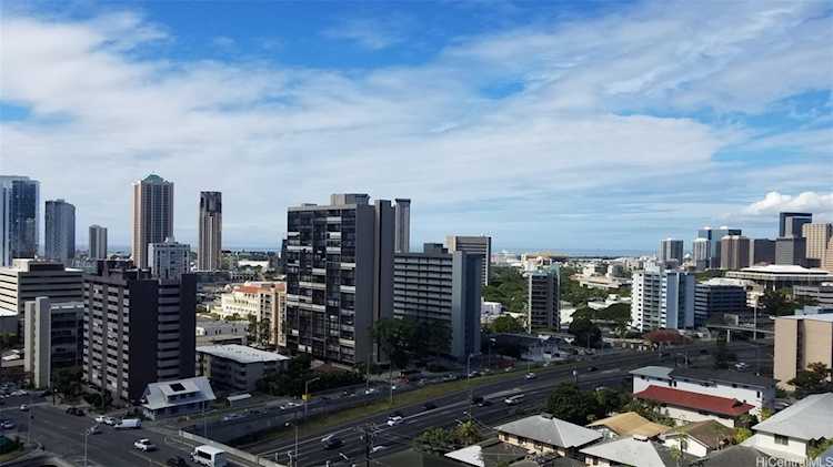 1425 Ward Avenue #12E Honolulu, HI 96822