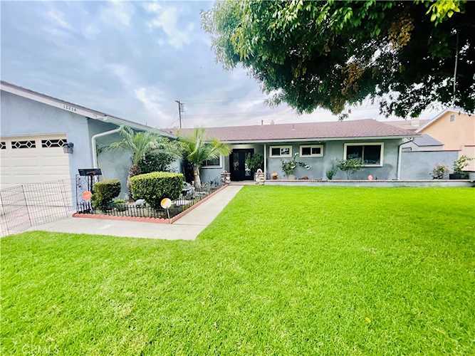 12216 Carlisle Ave Chino, CA 91710