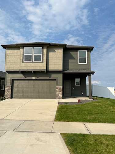 8402 W Red Ave Cheney, WA 99004